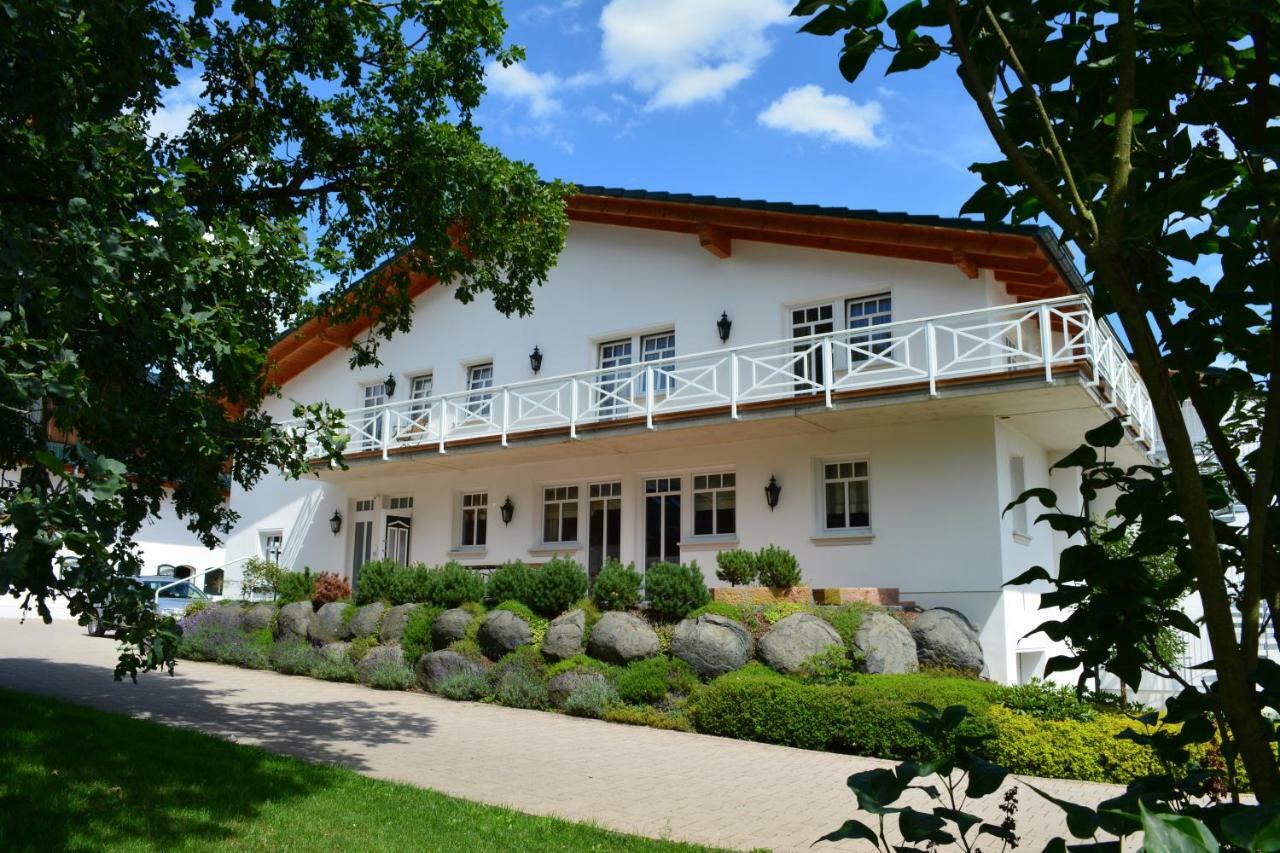 Reiterhof Und Pension Eichenhof Haiger المظهر الخارجي الصورة
